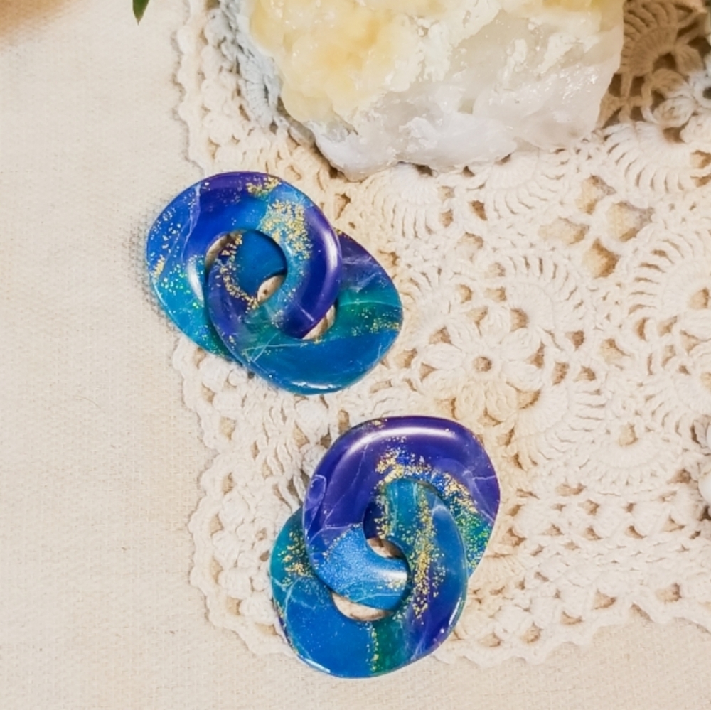 Multicolored marbled link earrings
